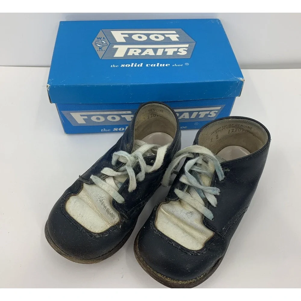 Vintage Children's Baby Walking Ankle Shoes Foot Traits Size 7.5 Original Box